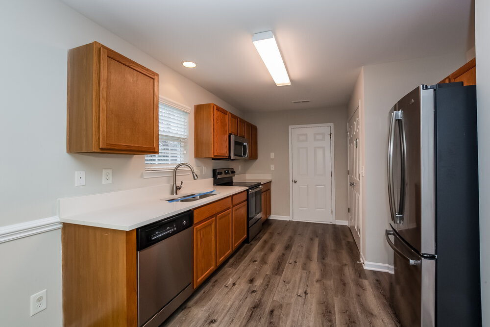 Building Photo - 1558 Kindred Cir NW