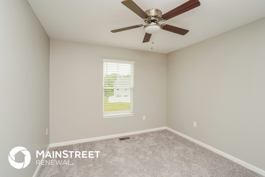 Building Photo - 2089 Paddle Wheel Dr