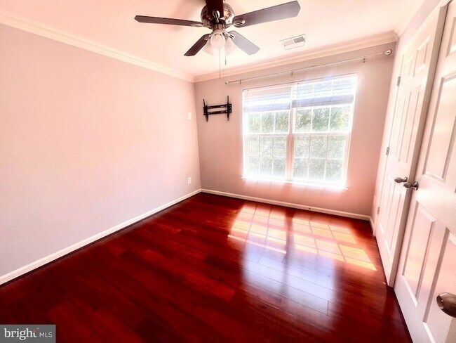 Building Photo - 21723 Indian Summer Terrace