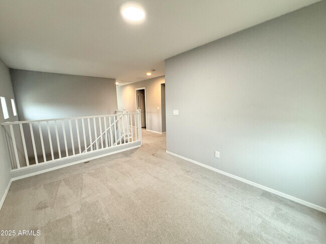 Building Photo - 17569 W Country Club Terrace