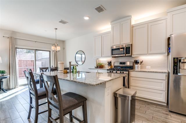 Building Photo - 2760 Starburst Dr