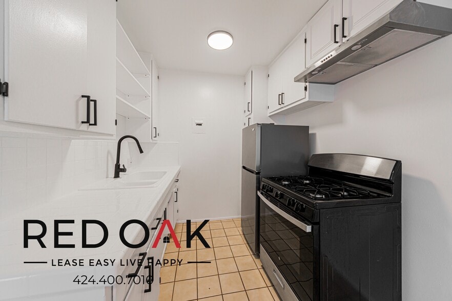 Building Photo - 259 N Euclid Ave