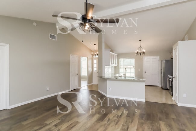 Building Photo - At Last, This Is What You Have Been Search...