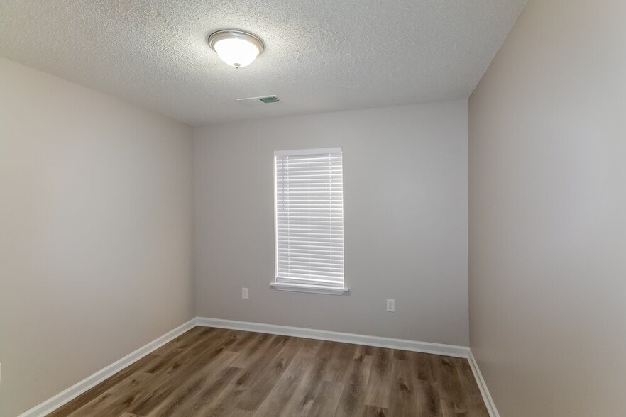 Building Photo - 7411 Winston Cove