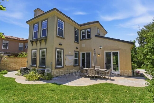 Building Photo - 26882 Greenleaf Ct