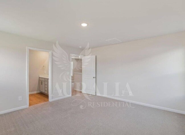 Building Photo - 805 Ottawa Dr