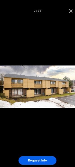 Building Photo - 681 Carroll St