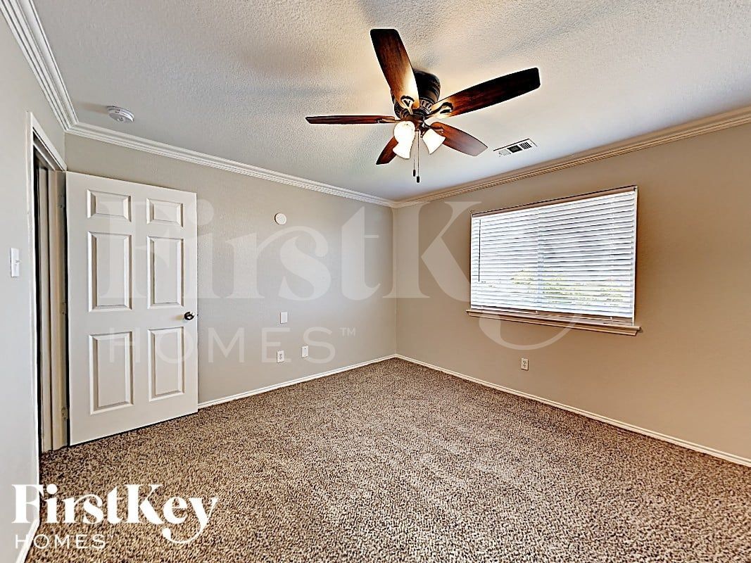 Building Photo - 9812 Westmere Ln