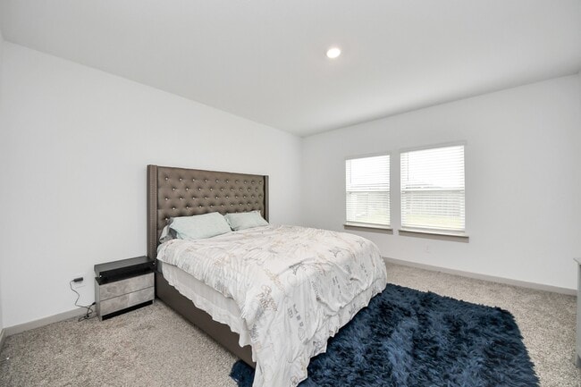 Building Photo - 311 John House Ln