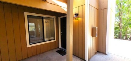 Building Photo - Large one bedroom one bath ground-floor unit with patio.