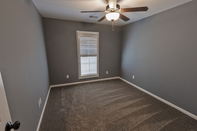 Building Photo - Home for rent in Ryan Ridge