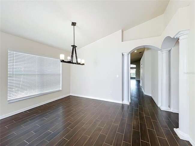 Building Photo - 1045 Willow Branch Dr