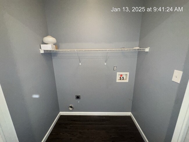 Building Photo - 6300 Bent Tree Dr