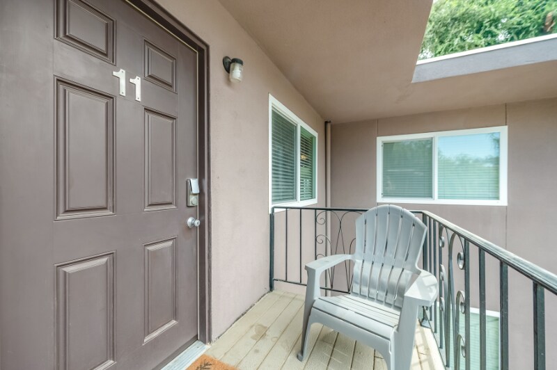 Building Photo - 718 N Floral St