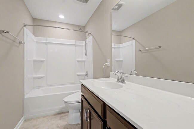 Building Photo - Beautiful 4-Bedroom End-Unit Townhome in West Cary | Open Floor Plan | Prime Location