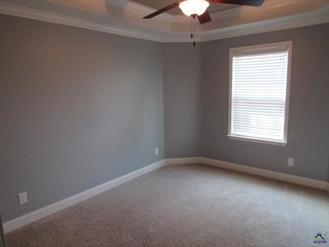 Building Photo - 110 Sandringham Ct