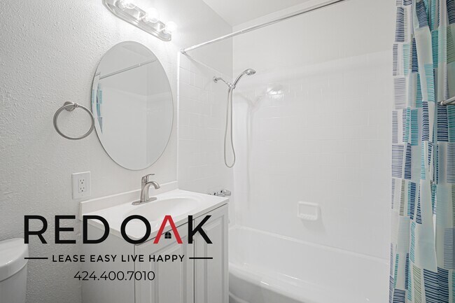 Building Photo - 9260 Palm St