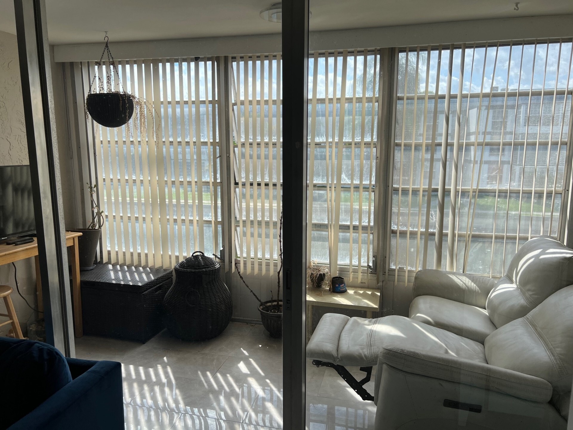 Building Photo - 8360 Sands Point Blvd