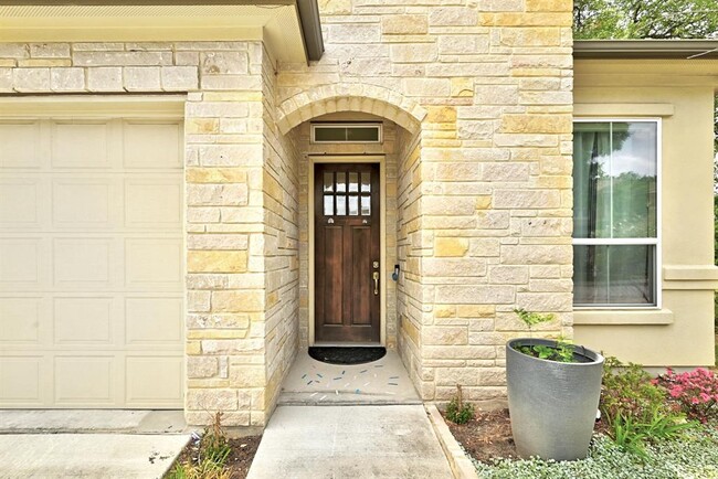 Building Photo - 8900 Jodie Ln