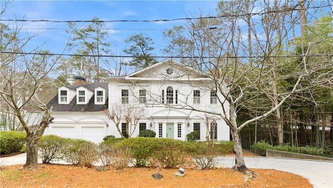 Building Photo - 430 W Wesley Rd NW