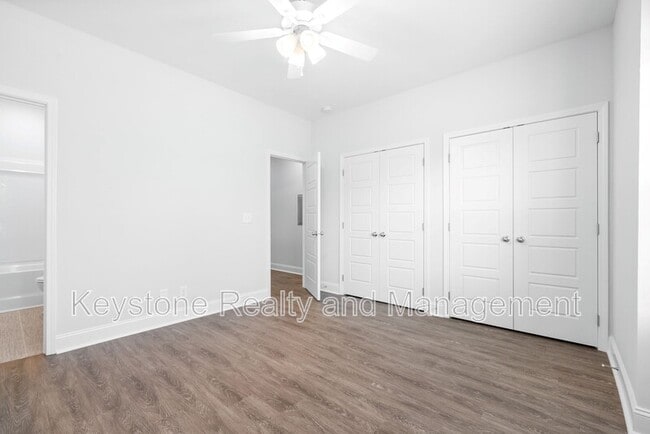 Building Photo - 750-H-104 Tracy Ln