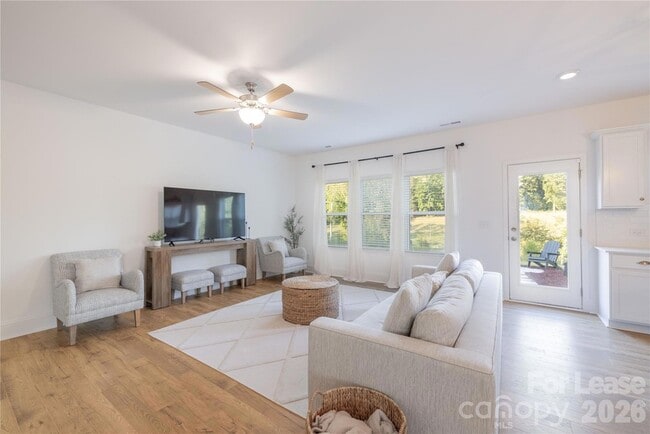 Building Photo - 173 Tillery Ct