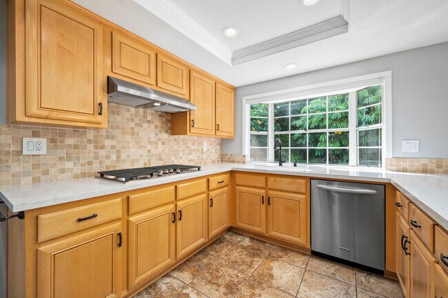 Building Photo - 945 Finnell Way
