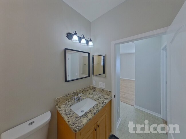 Building Photo - 10337 Avelar Ridge Dr