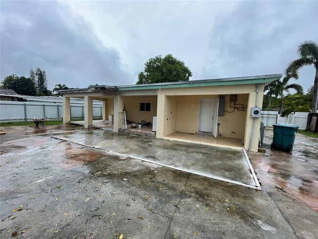 Building Photo - 29939 SW 159th Dr