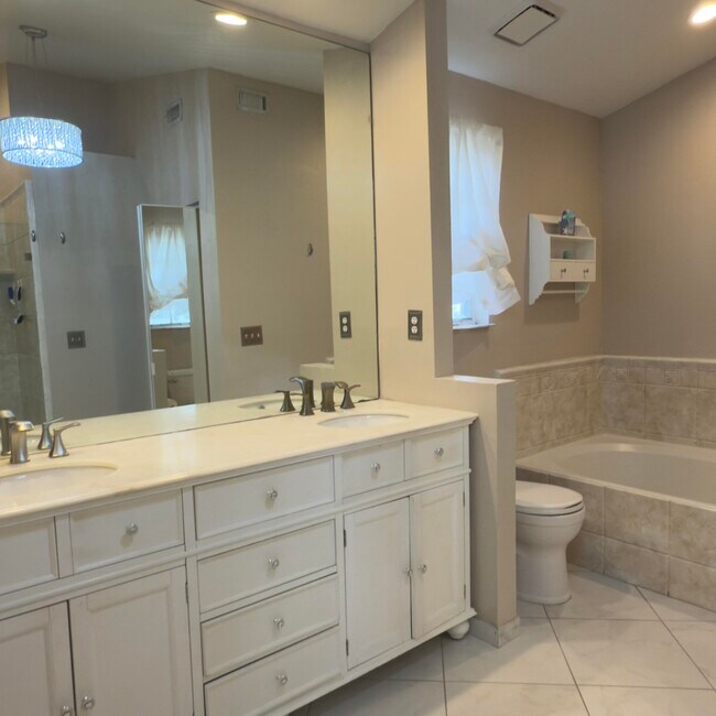 Building Photo - 53 Heather Cove Dr