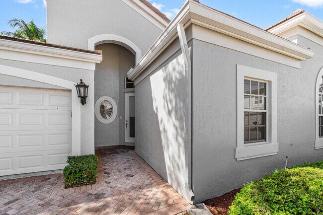 Building Photo - 4252 NW 66th Ln