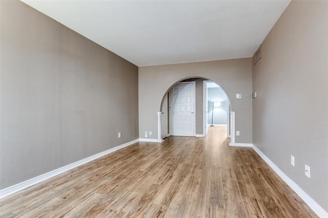 Building Photo - 15926 Stillwood St