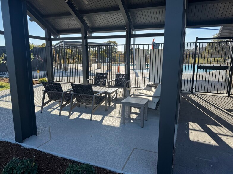 Building Photo - 12169 Steeplechase Dr