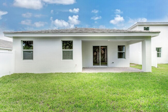 Building Photo - 7188 Trotwood Ln