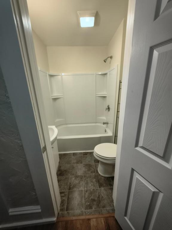 Building Photo - 1114 Cumming Ave