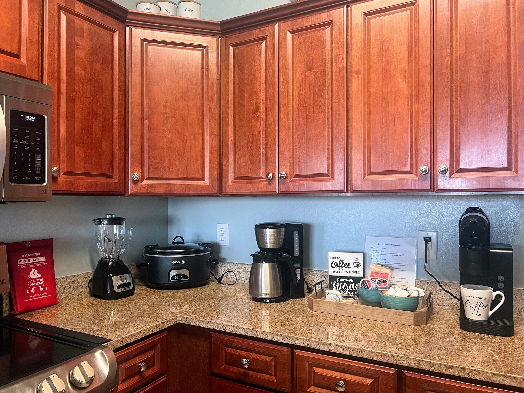 Building Photo - 10625 Front Beach Rd