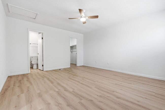 Building Photo - Stunning Fully Remodeled 3 Bed, 2 Bath Home in Conveniently-Located Northglenn!