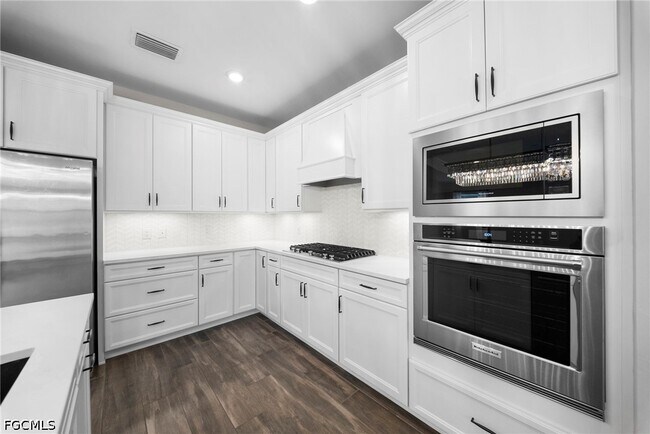 Building Photo - 20112 KIngmont Dr