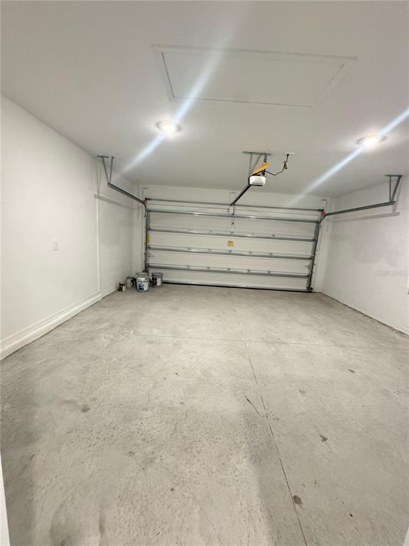 Building Photo - 2217 Rock Dr