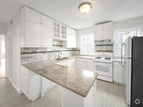 Building Photo - 24 Montvale St