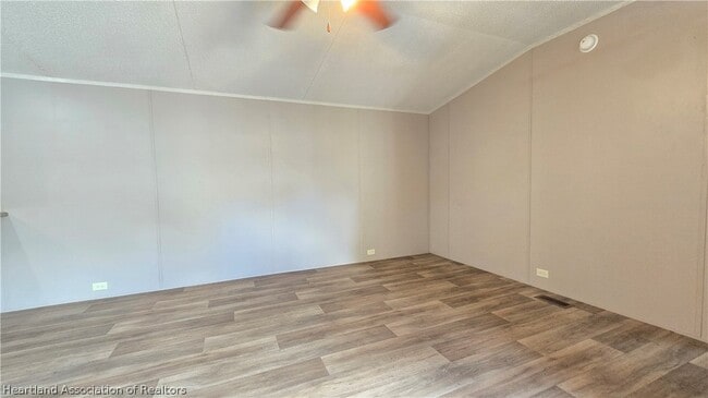 Building Photo - 44 Crawford Dr