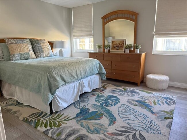 Building Photo - 3015 N Ocean Blvd