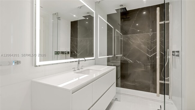 Building Photo - 300 Biscayne Blvd