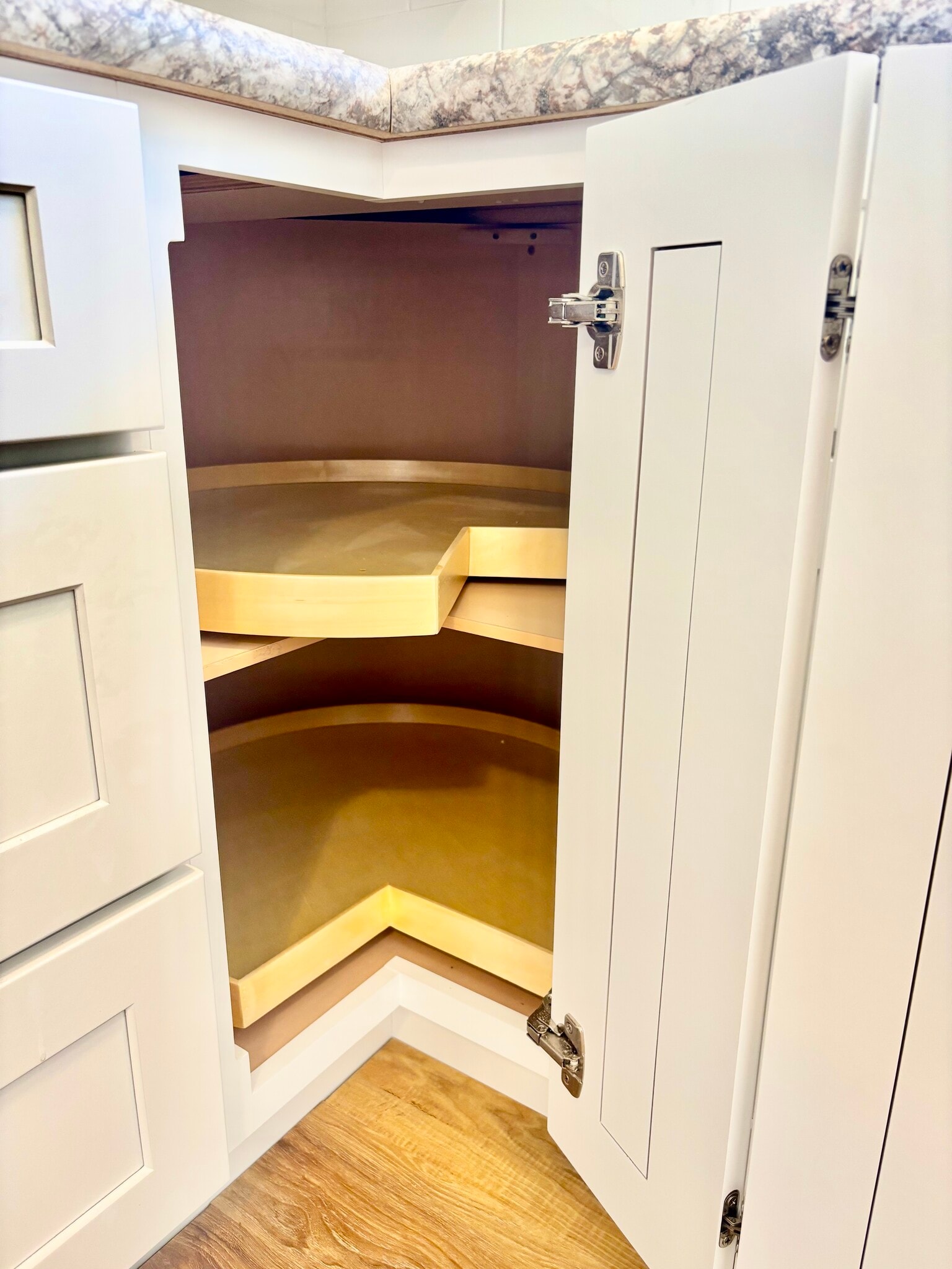 Lazy Susan in kitchen! - 601 J Street