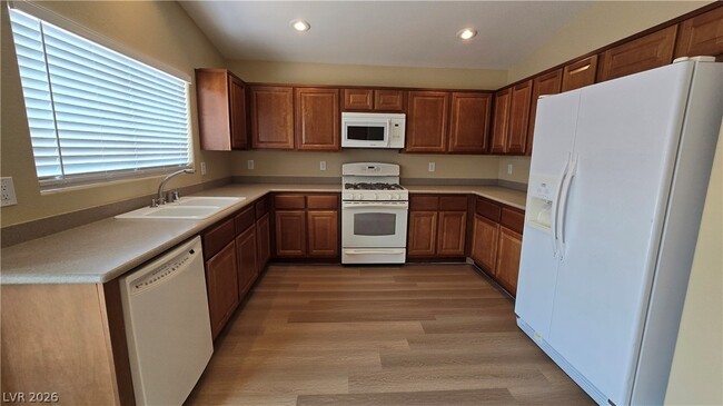 Building Photo - 2258 Smokey Sky Dr