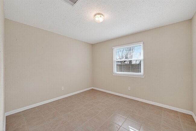 Building Photo - 6515 Morrisglen Ct