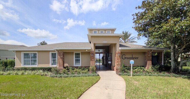Building Photo - 6846 Roundleaf Dr