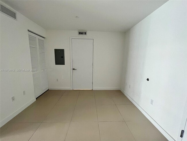 Building Photo - 31 SE 6th St