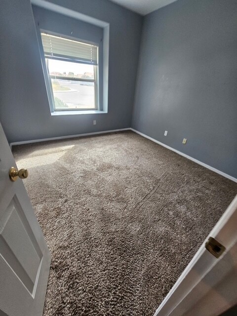 Building Photo - 5295 Imperial Dr