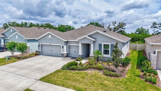 Building Photo - 17032 Harvest Moon Way